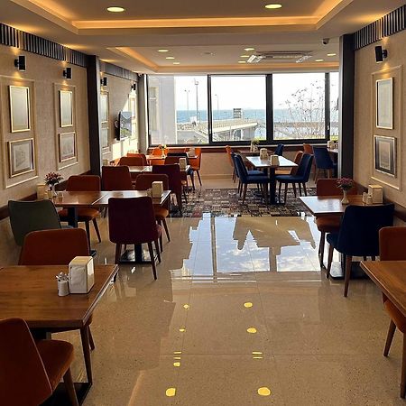 Hotel Ahmet Efendi Konagi Estambul Exterior foto The restaurant at the top of the tower