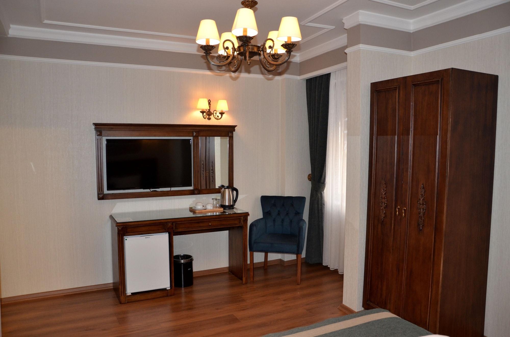 Hotel Ahmet Efendi Konagi Estambul Exterior foto A room at the hotel