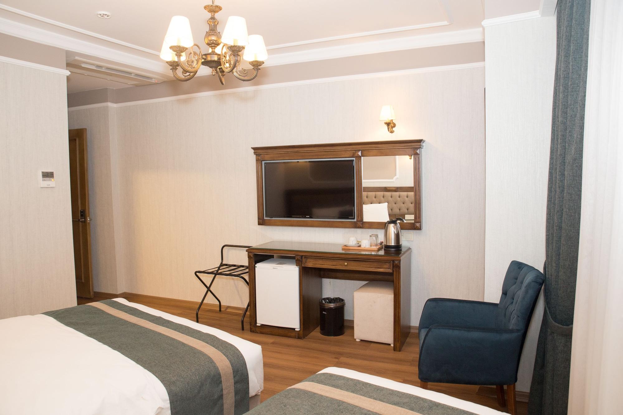 Hotel Ahmet Efendi Konagi Estambul Exterior foto A room at the hotel
