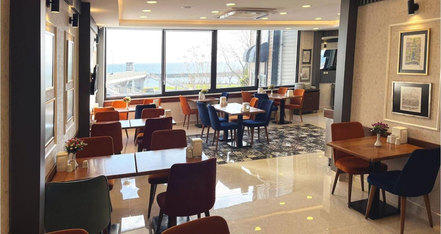 Hotel Ahmet Efendi Konagi Estambul Exterior foto The lounge at the airport