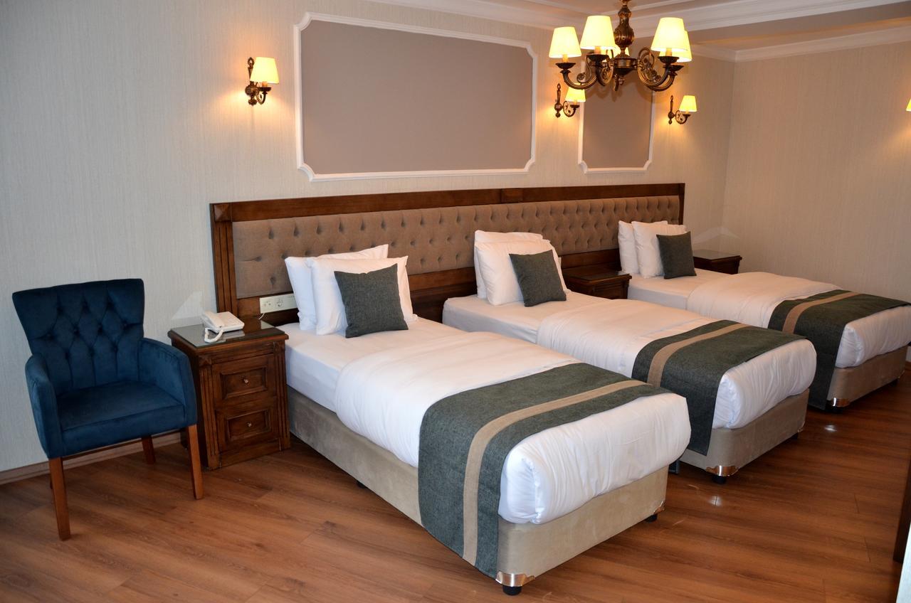 Hotel Ahmet Efendi Konagi Estambul Exterior foto A room at the hotel